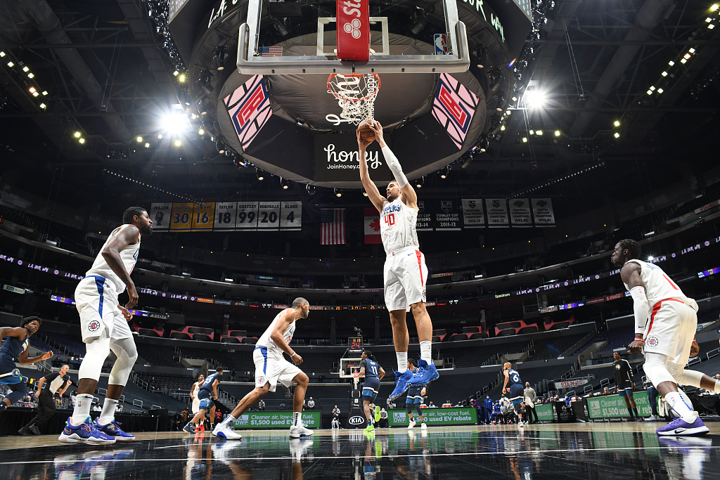 jnh里程碑夜拜仁慕尼黑临场应变;NBA季后赛今晚刷纪录;赛场秩序良好;纪律约束更严格的简单介绍